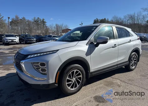 2023 Mitsubishi Eclipse Cross Es S-Awc z USA, uszkodzony, nr VIN JA4ATUAA3PZ002531